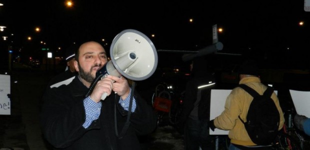 From Fight Back News Chicago, IL – An Israeli legal theorist and former officer in the Israel Defense Forces spoke Feb. 25 at the University of Chicago. Professor Amos Guiora […]
