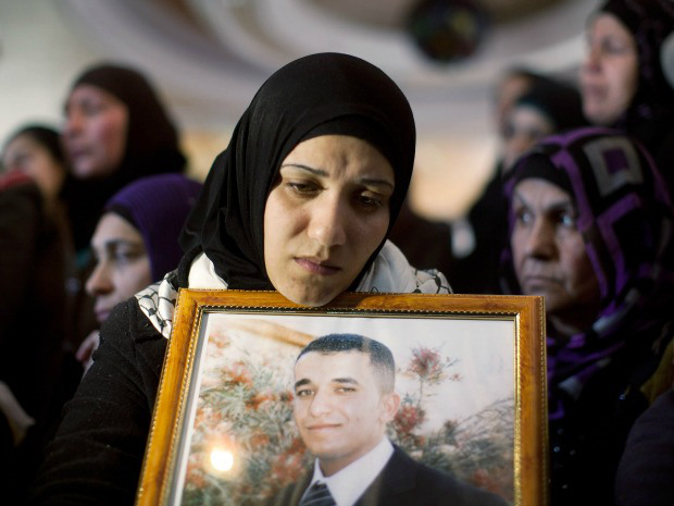 Feb. 25: Call-in Day for Arafat Jaradat, Samer Issawi and all Palestinian prisoners